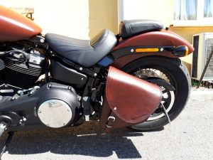 Sacoches Myleatherbikes Softail Streetbob Low rider (3)